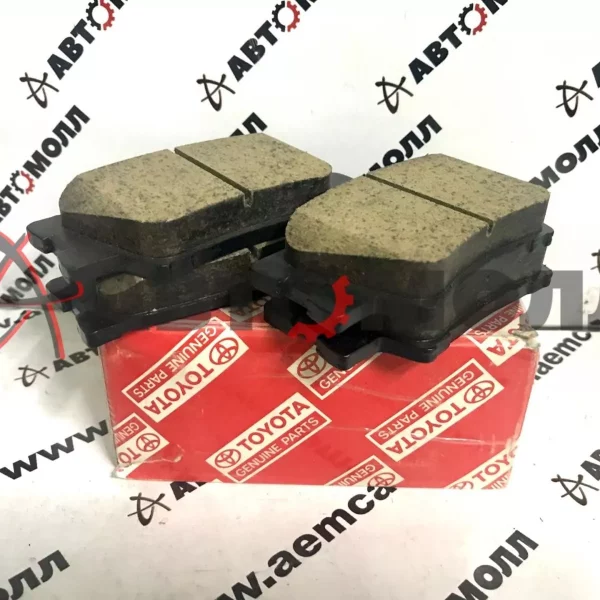 Колодки тормозные задние Toyota 0446633180 Toyota RAV4 ACA30 ALA30 2005- Camry ACV40