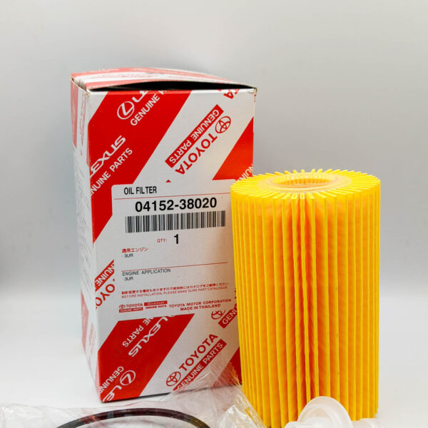 Фильтр масляный Toyota 0415238020