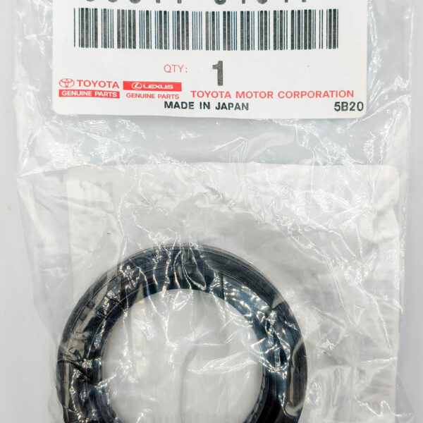 Сальник привода передний Toyota 9031134047