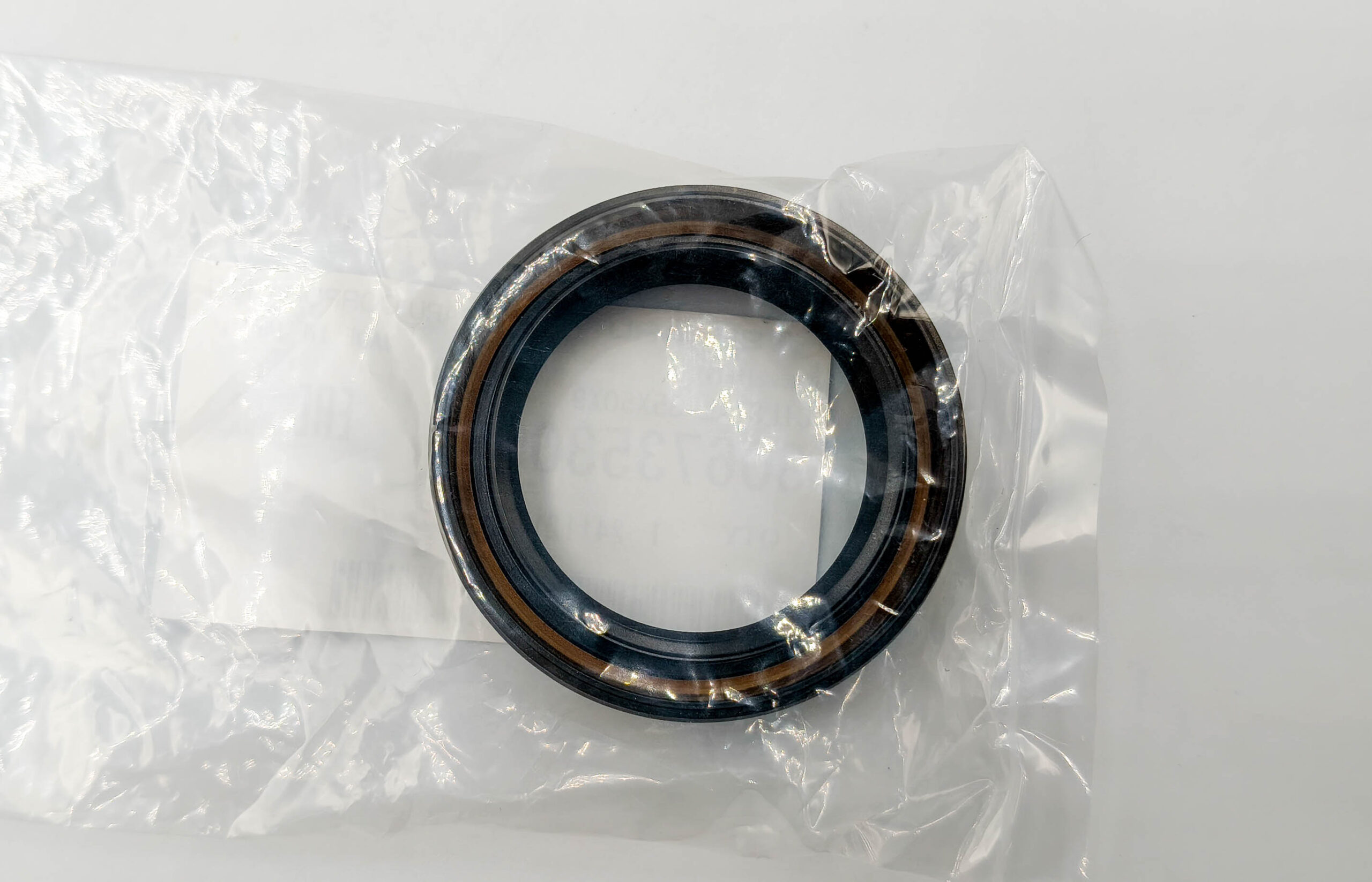 Сальник привода левый Subaru 806735300 Forester SG5 Legacy B4 EJ255, FA20, FB16, EE20Z, EJ201, EJ204 Сальник привода левый Subaru 806735300 Forester SG5 Legacy B4 EJ255, FA20, FB16, EE20Z, EJ201, EJ204