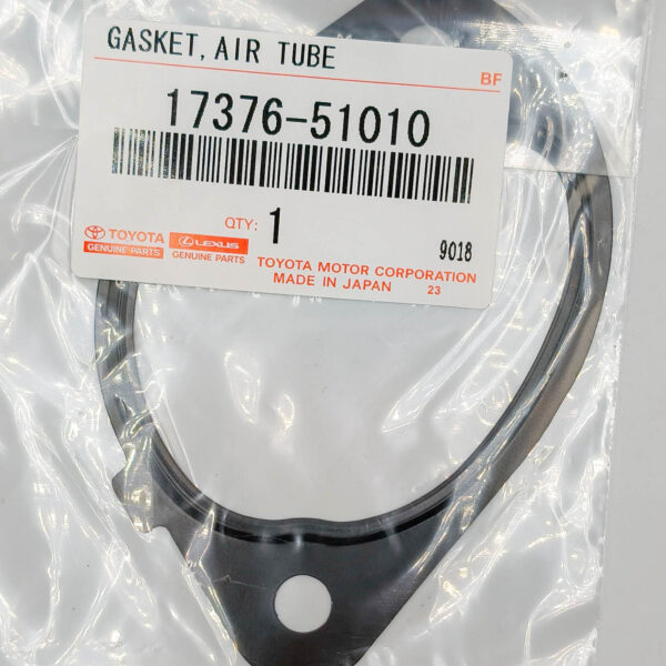 Прокладка интеркулера Toyota 1737651010 1VD-FTV Land Cruiser 200 2007-