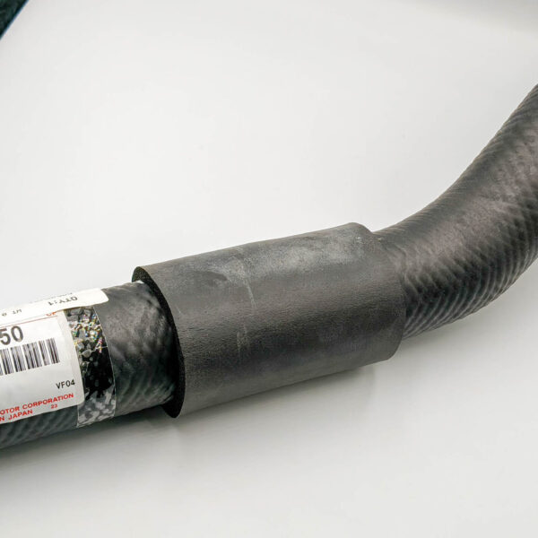 Патрубок радиатора охлаждения верх Toyota 1657120050 Toyota Highlander Kluger ACU25 1MZ 3MZ 2AZ 3MZ