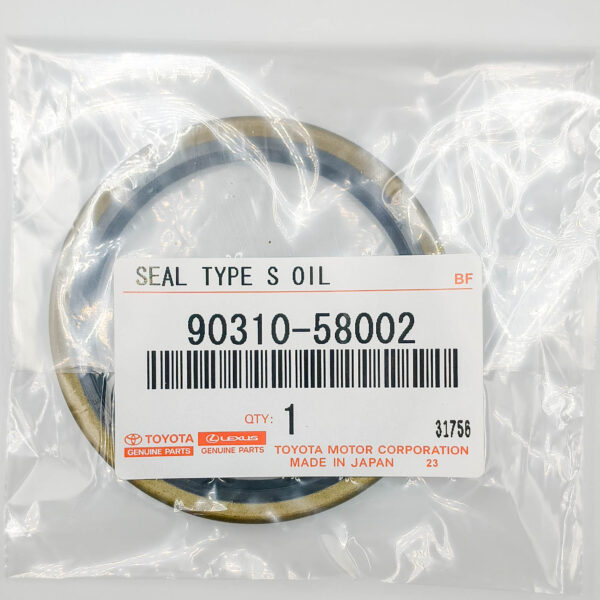 Сальник полуоси задней Toyota 9031058002