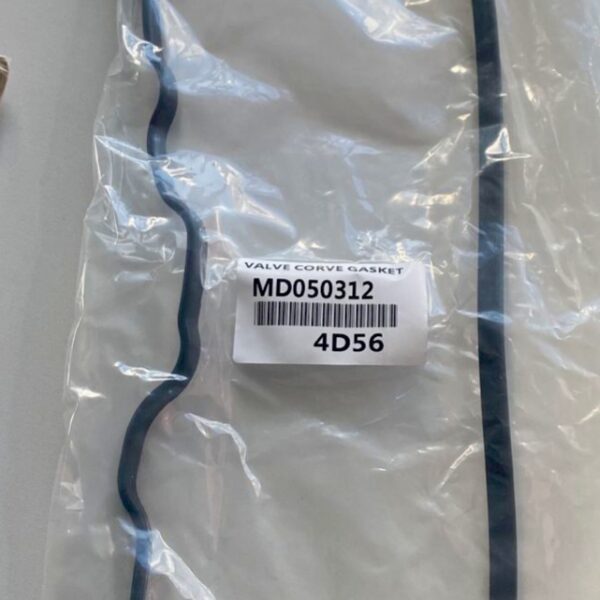 4D56 MD050312 прокладка крышки клапанов